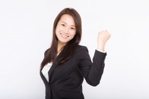 調査する